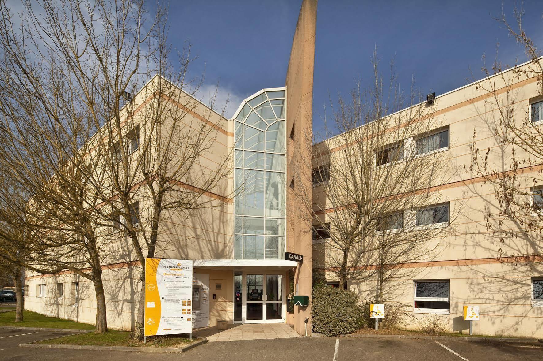 Hotel F1 Maurepas Exterior photo